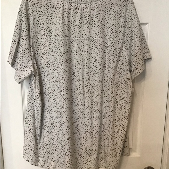 Active Zone T-Shirt - Picture 4 of 4